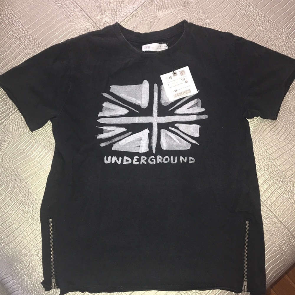 Zara boys short sleeve shirt.